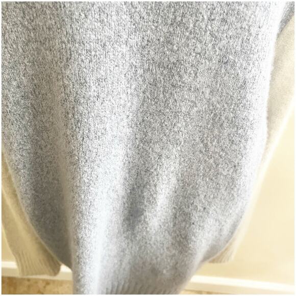 C by Bloomingdale’s Women Cashmere Pullover Sweater Sz L Turtleneck Colorblock - Picture 8 of 9